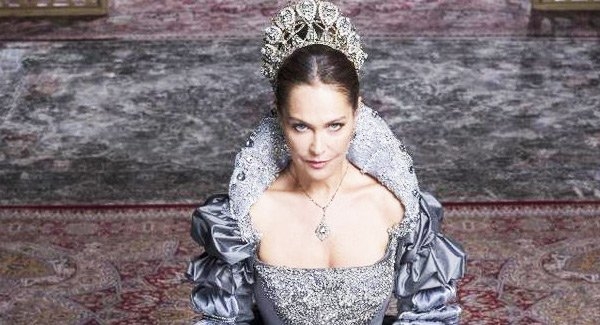 15-10/29/hulya_avsar_dan_bomba_safiye_sultan_h536910_7bf3c