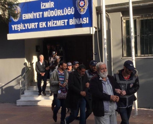 15-10/30/insan-kacakcilari-bot-uretimi-icin-atolye-kurmus_6722_dhaphoto1