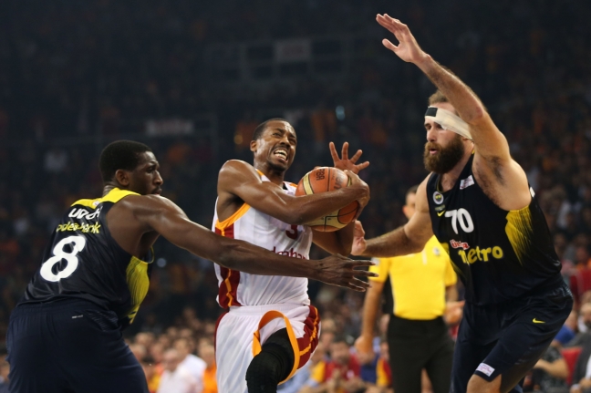 15-11/03/aa_picture_20151102_6703176_high-1446533055