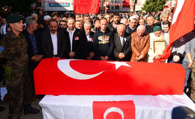 15-11/06/aa_picture_20151106_6729850_high