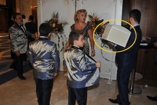 15-11/09/563f5cc1c03c0e30a8dd8469