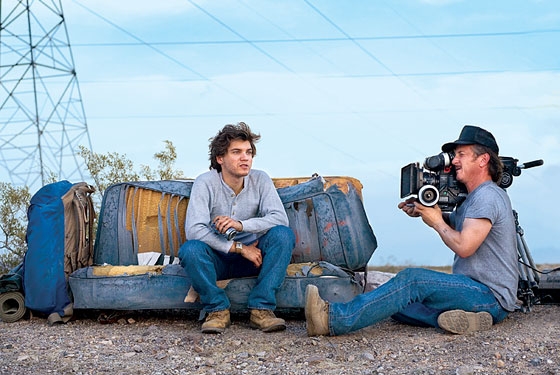 15-11/10/intothewild070924_560