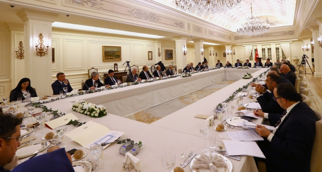 15-11/11/aa_picture_20151111_6771071_high