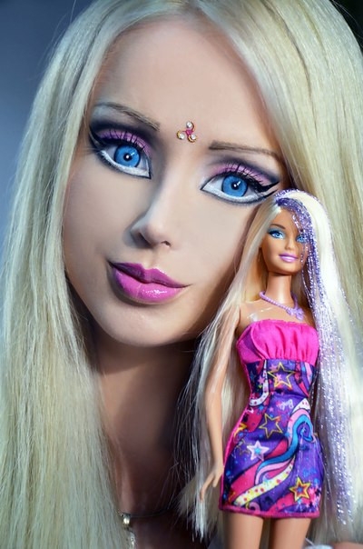 15-11/11/valeria-lukyanova-20140411-111