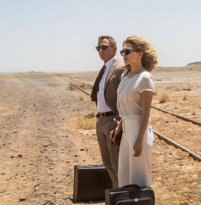 15-11/12/56444786c03c0e35cc731a82