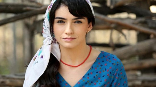 15-11/15/hazar-erguclu-analar-7d362383a029975339cf