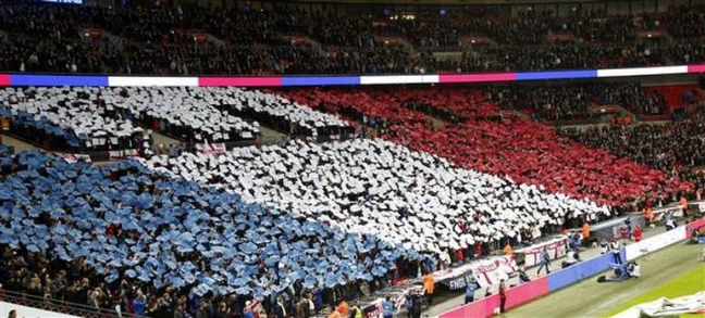 15-11/17/564b91e70f25444040534ea6