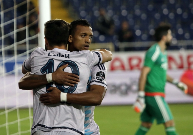 15-11/21/aa_picture_20151121_6862283_high