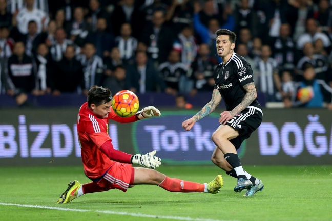 15-11/22/aa_picture_20151122_6870254_high