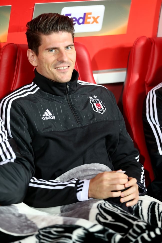 15-11/26/aa_picture_20151126_6908103_high