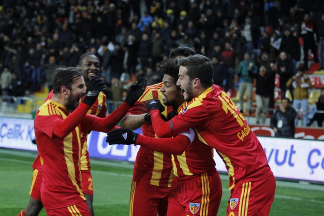 15-12/05/aa_picture_20151205_6984540_high