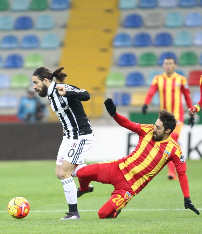 15-12/05/aa_picture_20151205_6984691_high