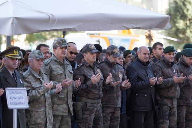 15-12/06/aa_picture_20151206_6986424_high