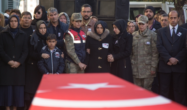 15-12/06/aa_picture_20151206_6989018_high-1449412475