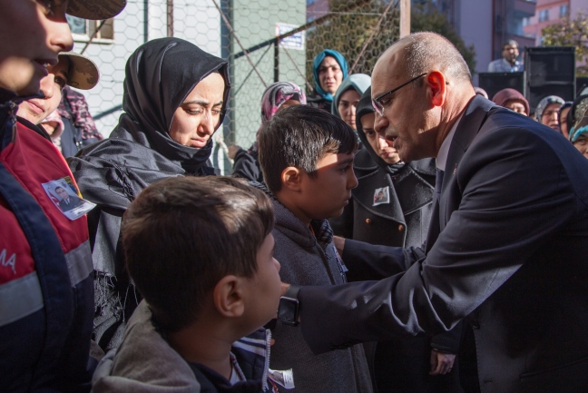 15-12/06/aa_picture_20151206_6989029_high