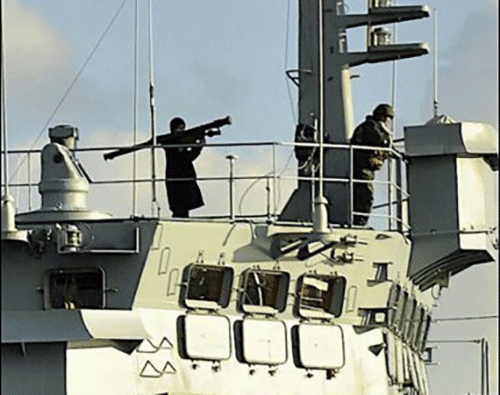 15-12/06/fff3333-1449393107