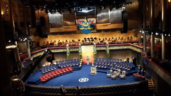 15-12/10/cv31eitw4aarhc3