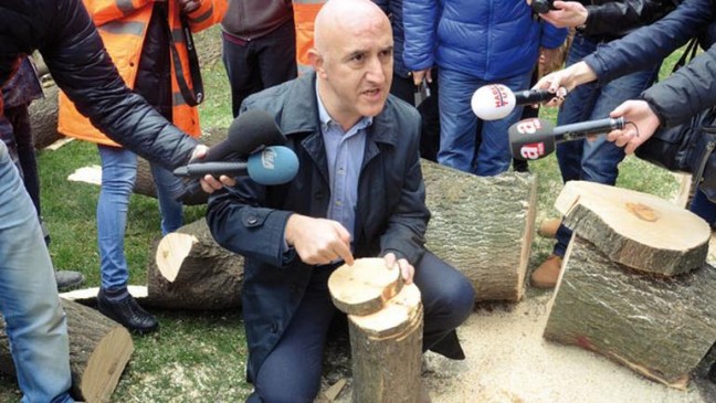 15-12/12/566b3655c03c0e70b4fc2ad1