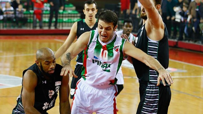 15-12/14/566f178f18c77342a40eb266