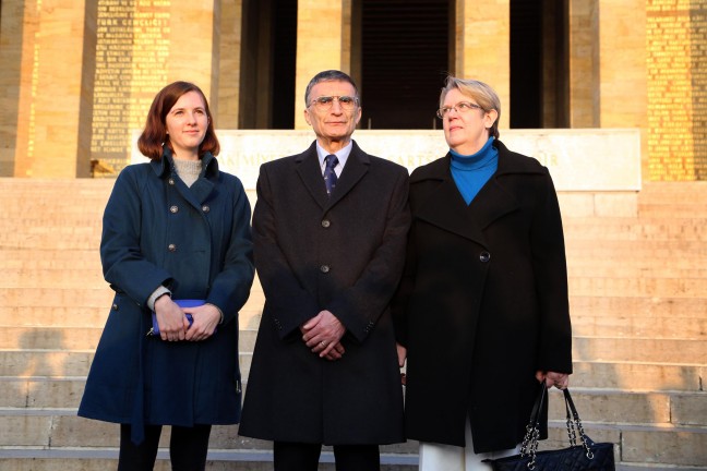 15-12/15/72bc396a28ed3150b16bdb34b4257d11-1450193482