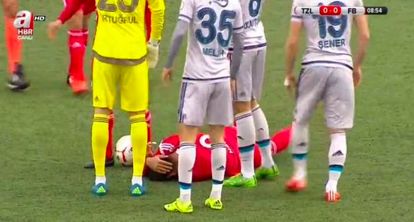 15-12/16/ekran-resmi-2015-12-16-141623-1450275429