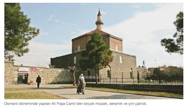 15-12/17/yaefm_1450343927_7304