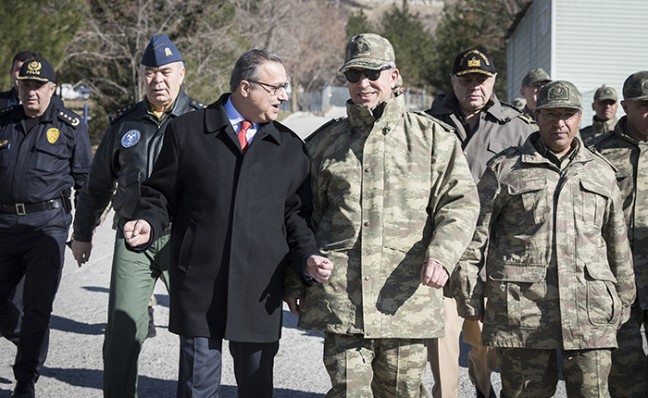 15-12/19/aa_picture_20151219_7091291_high