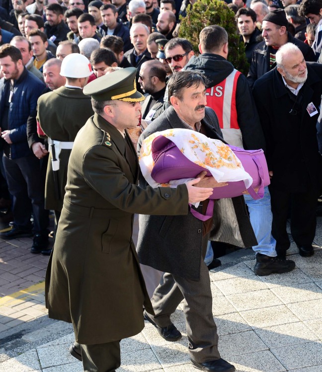 15-12/20/4a0a0f42be5385adf9152731d8d586e4-1450622617