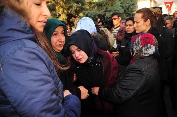 15-12/22/63498_23876_22122015165231_10