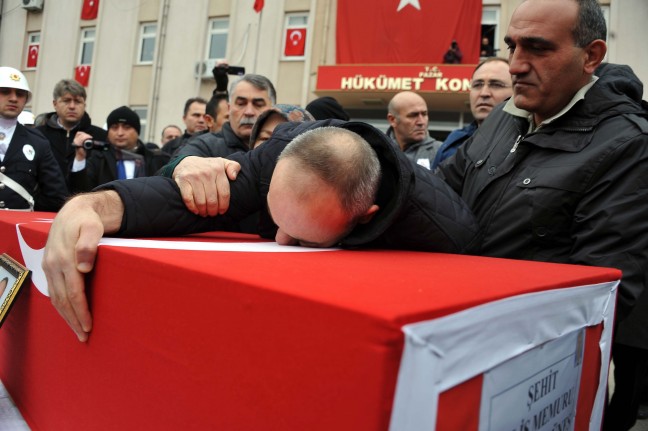 15-12/23/aa_picture_20151223_7125407_high-1