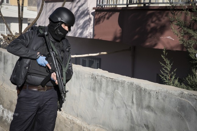 15-12/24/aa_picture_20151223_7125676_high