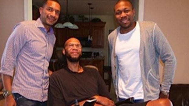 15-12/25/567c38fe18c77357247afa52