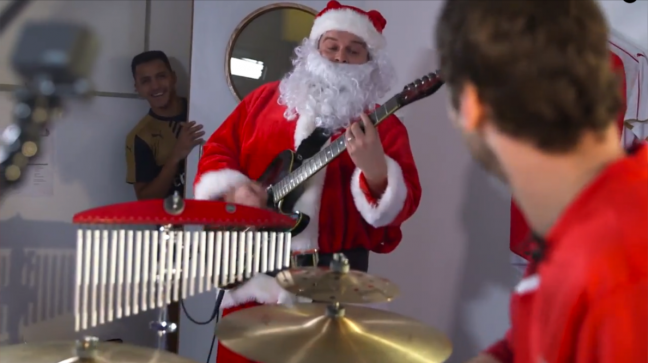 15-12/25/ekran-resmi-2015-12-25-140634-1451045095