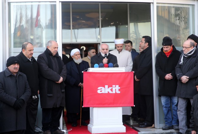 16-01/01/aa_picture_20160101_7194689_high