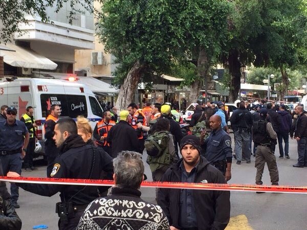 16-01/01/cxo4rdlwcaa5zag