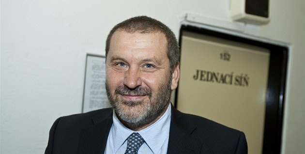 16-01/14/oks448c09_111228_735079