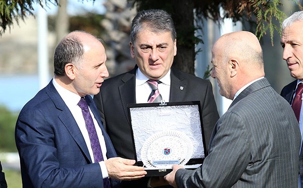 16-01/21/tekelioglu-plaket