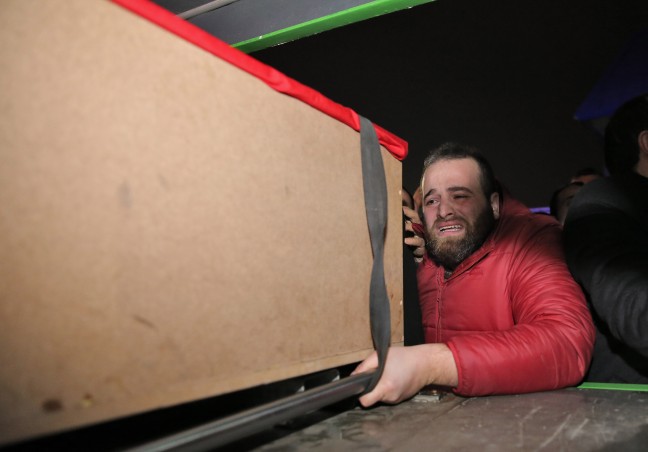 16-01/27/20160127_2_13987906_4933818