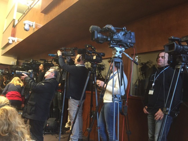 16-01/29/cz4mwzbxeaaukkh