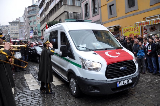 16-02/06/edf4d791da8bdf5be0efb53a222d8ee0-1454769682