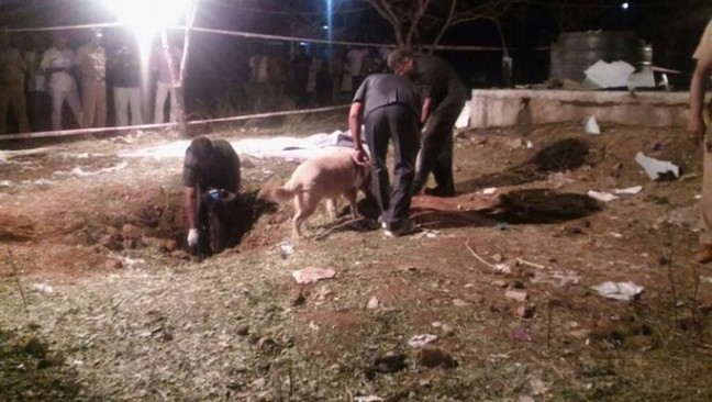 16-02/09/vellore-meteorite-1-eps-1455036790