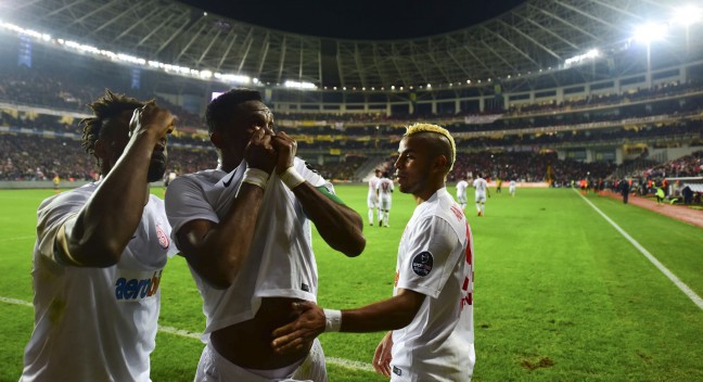 16-02/15/20160205_2_14135577_5199666