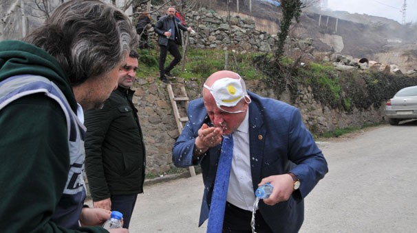 16-02/16/artvin-cerattepe-de-gergin-bekleyis-6626793