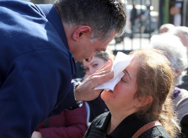 16-02/18/ankara-adli-tip-kurumu-onunde-acili-bekleyis-6635370