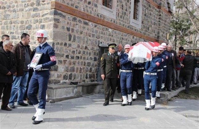 16-02/19/56c7042d18c7733a60158b85