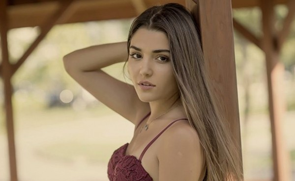 16-02/25/hande-ercel