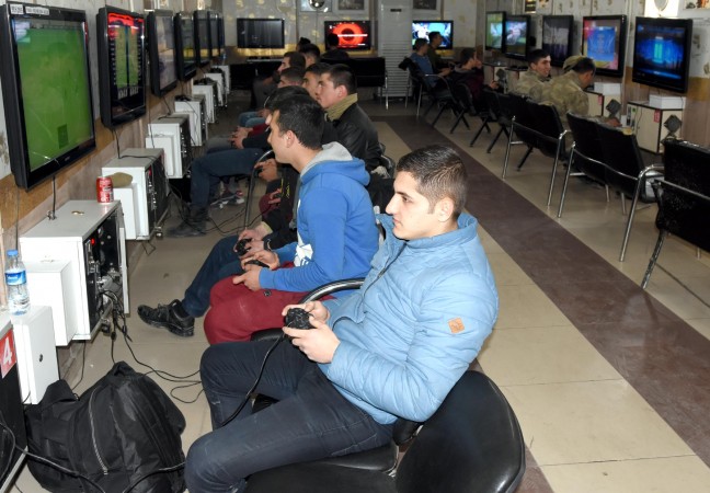 16-02/27/fb128760b062e112bde40d9d02266e76-2