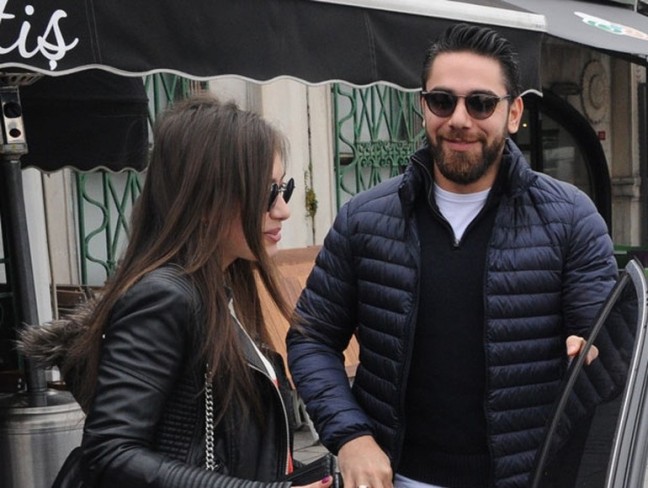 16-02/27/neslihan-1456575288