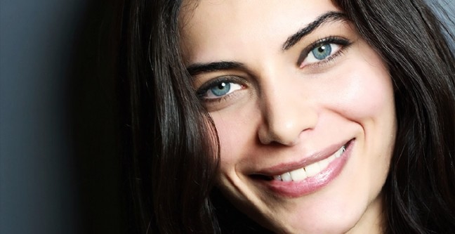 16-03/02/150403-ceren-hindistan