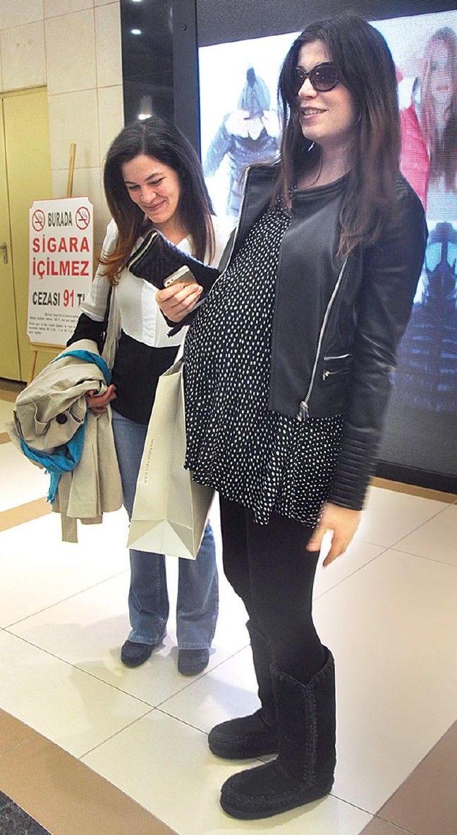 16-03/03/selma-hamile